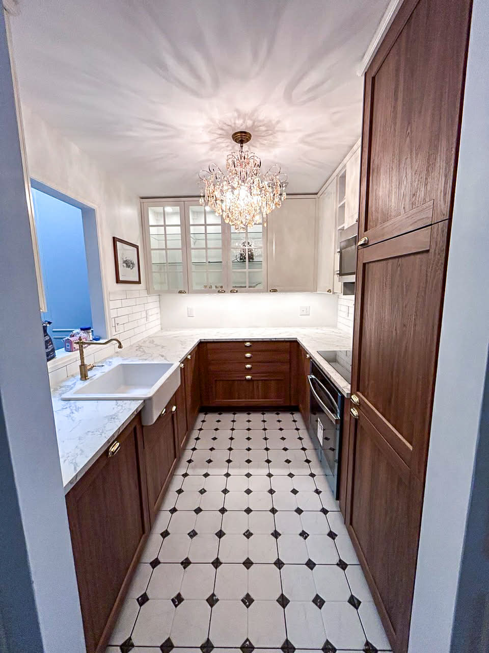 Custom Cabinetry and Cabinet Installation